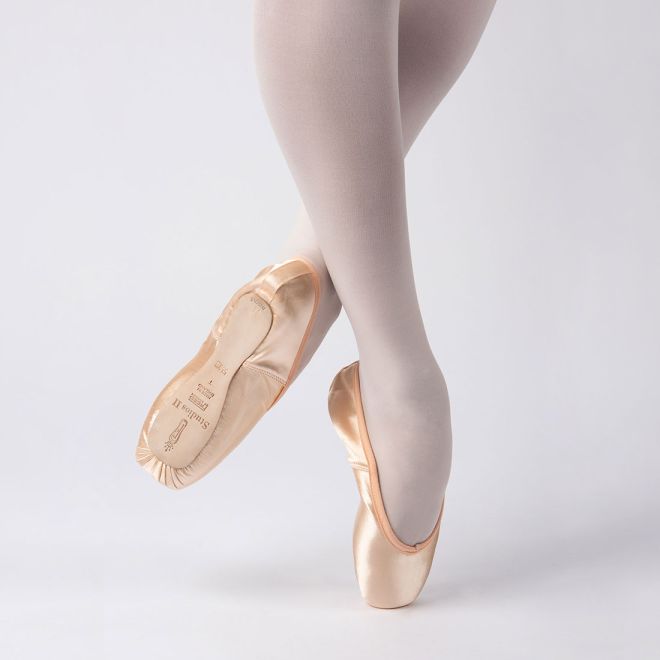 Studios II Pointe Shoe by Freed of London