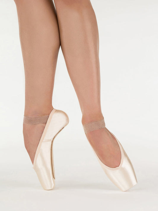 Regent Pointe Shoe by Suffolk
